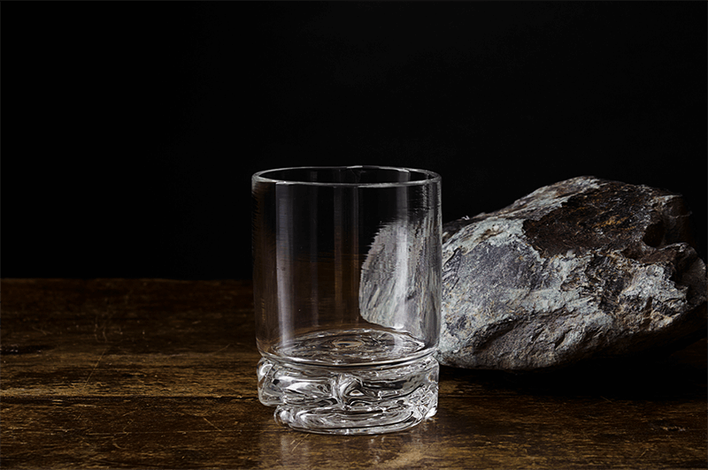 SQUIDGE ROCKS GLASSES - SET OF FOUR par Anna Karlin
