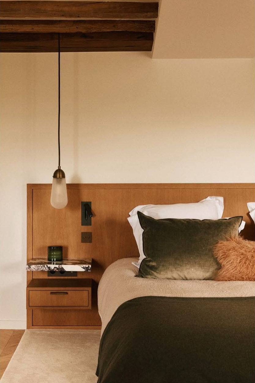 LARIAT PENDANT SMALL par Apparatus