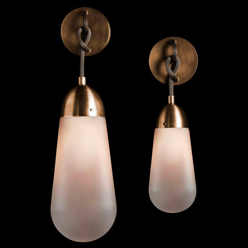 LARIAT SCONCE LARGE par Apparatus