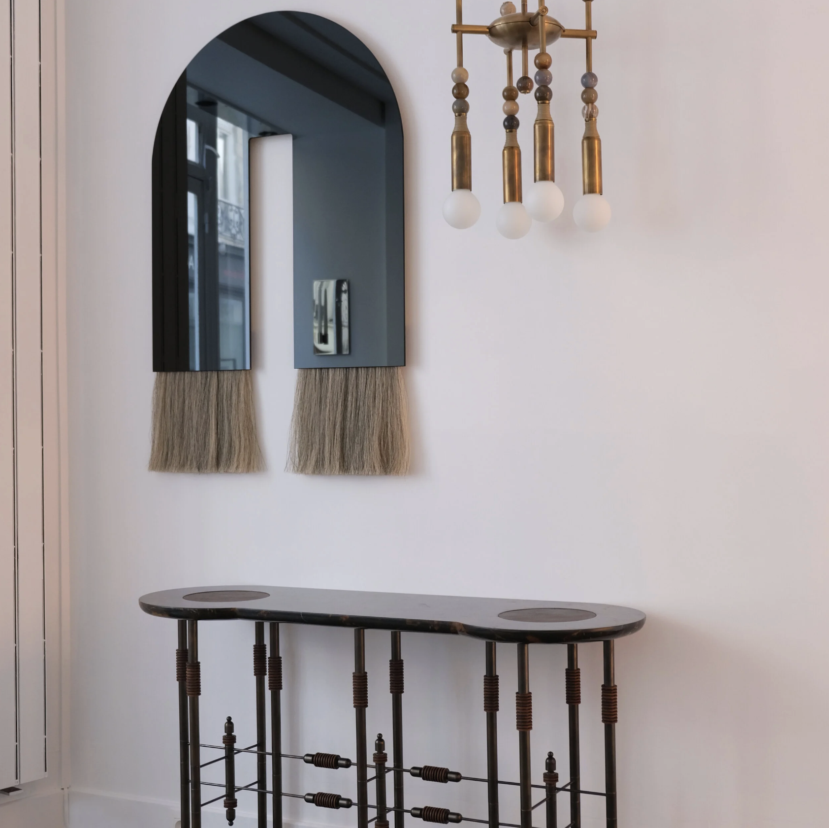 PARS CONSOLE TABLE par Apparatus