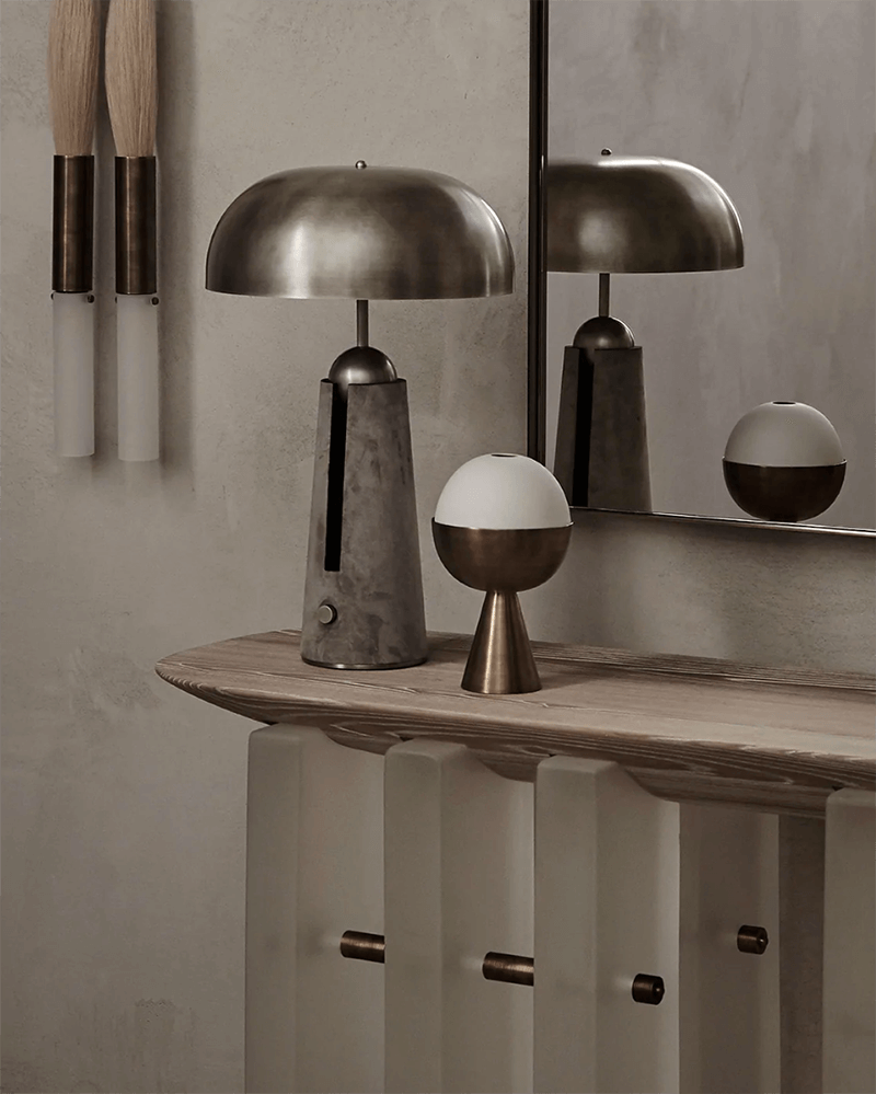 SEGMENT : CONSOLE TABLE par Apparatus