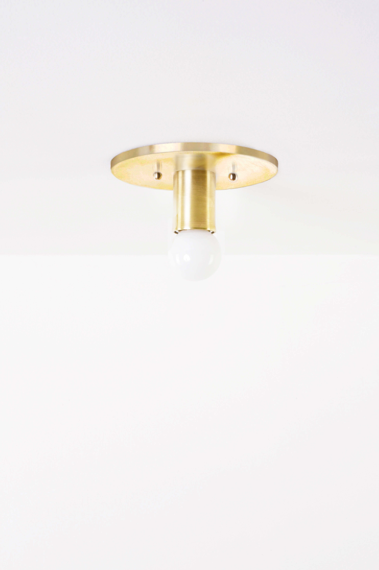 LOUIS FLUSH MOUNT par Atelier de Troupe