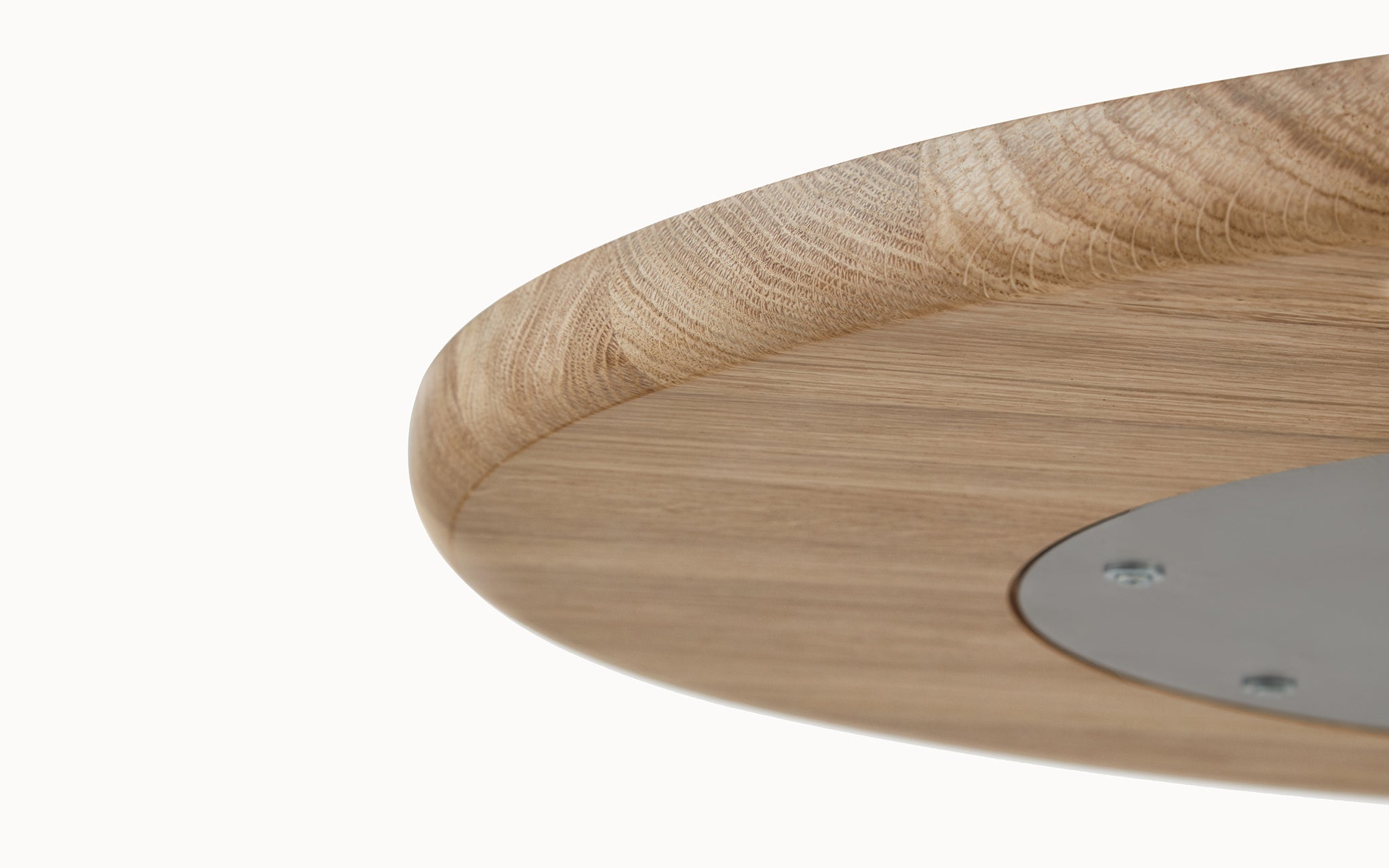 BICORN TABLE par BassamFellows