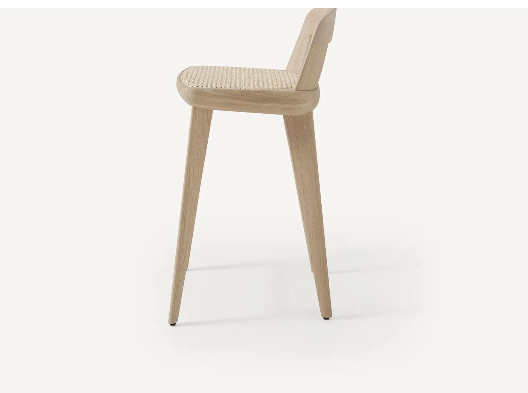 BRUTUS STOOLS par BassamFellows