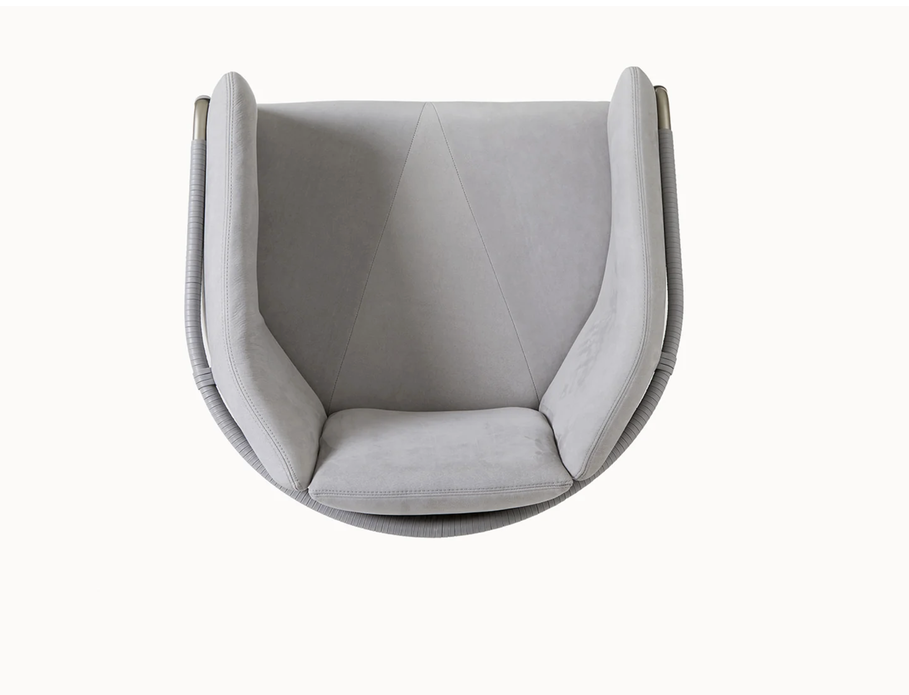 GEOMETRIC LOUNGE CHAIR par BassamFellows
