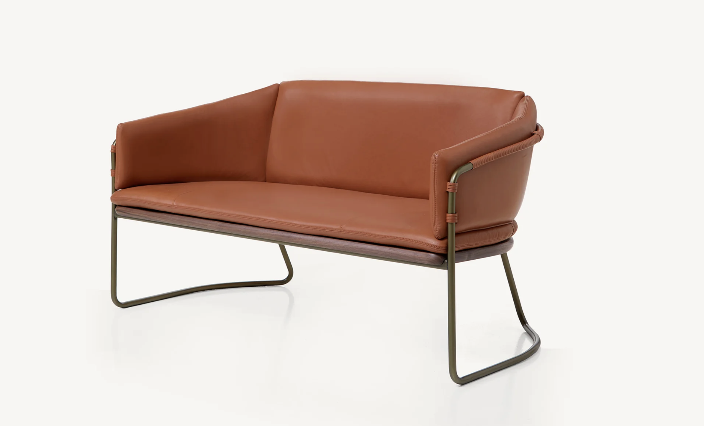 GEOMETRIC SOFA par BassamFellows