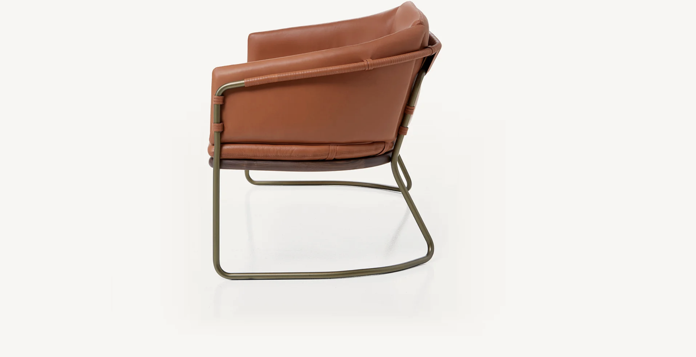 GEOMETRIC SOFA par BassamFellows