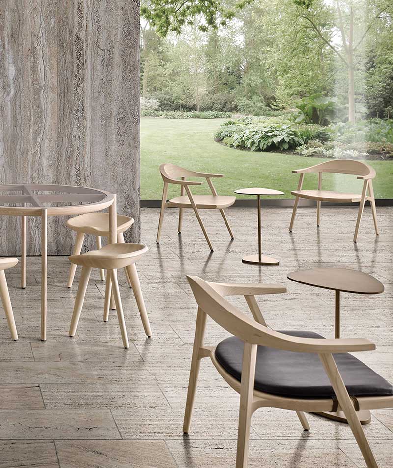 MANTIS LOUNGE CHAIR par BassamFellows