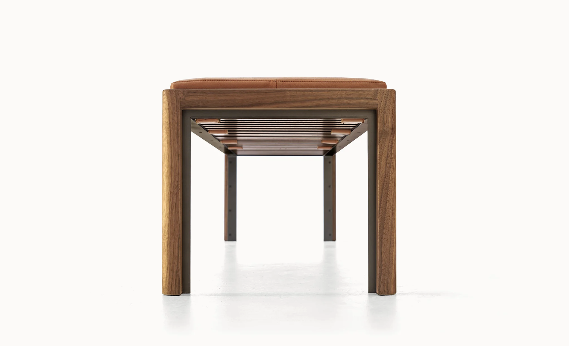 MUSEUM BENCH par BassamFellows