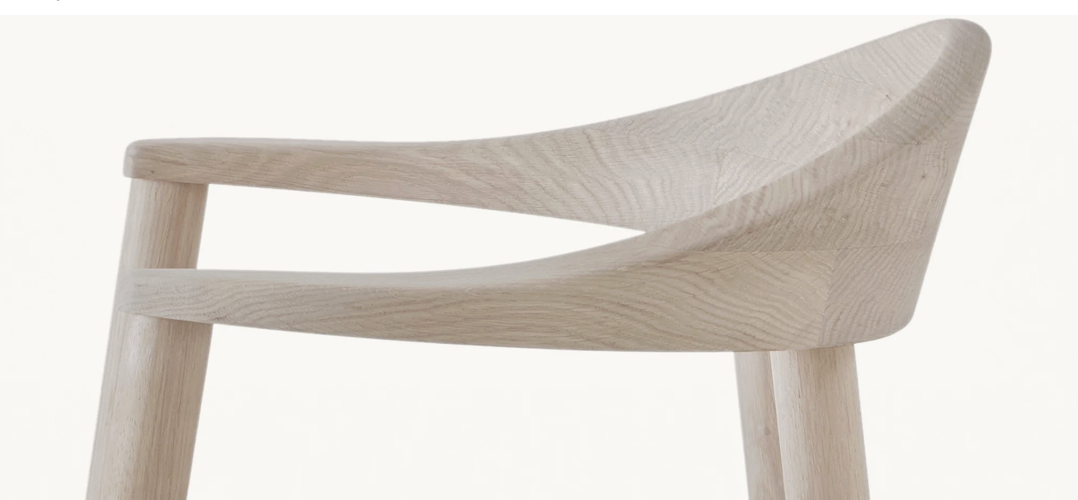 PEBBLE LOUNGE ARMCHAIR par BassamFellows