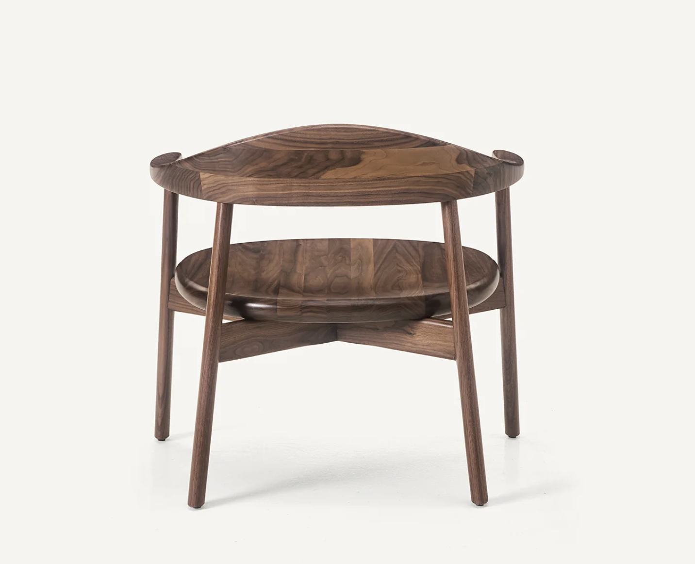 PEBBLE LOUNGE ARMCHAIR par BassamFellows