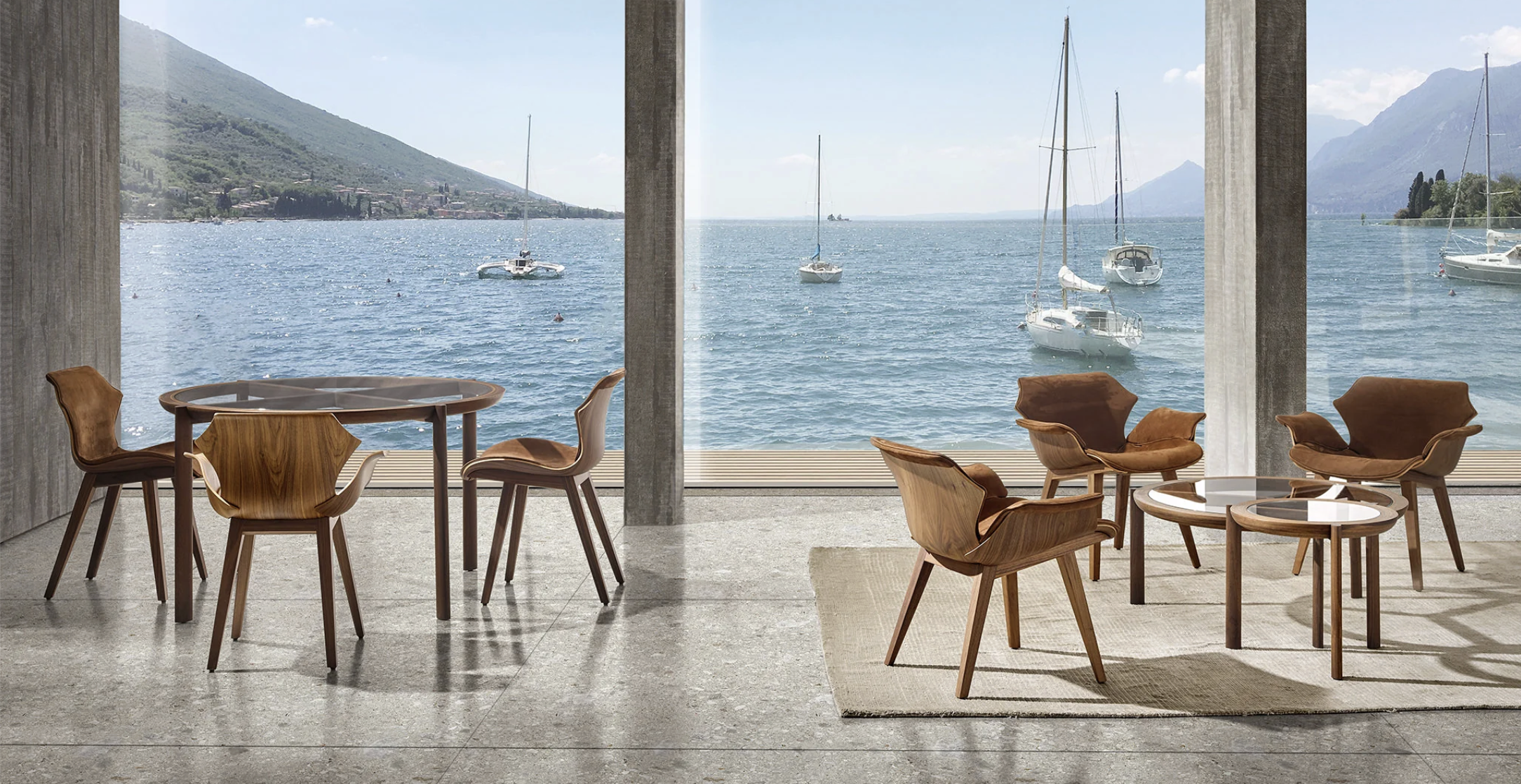 PETAL LOUNGE CHAIR par BassamFellows