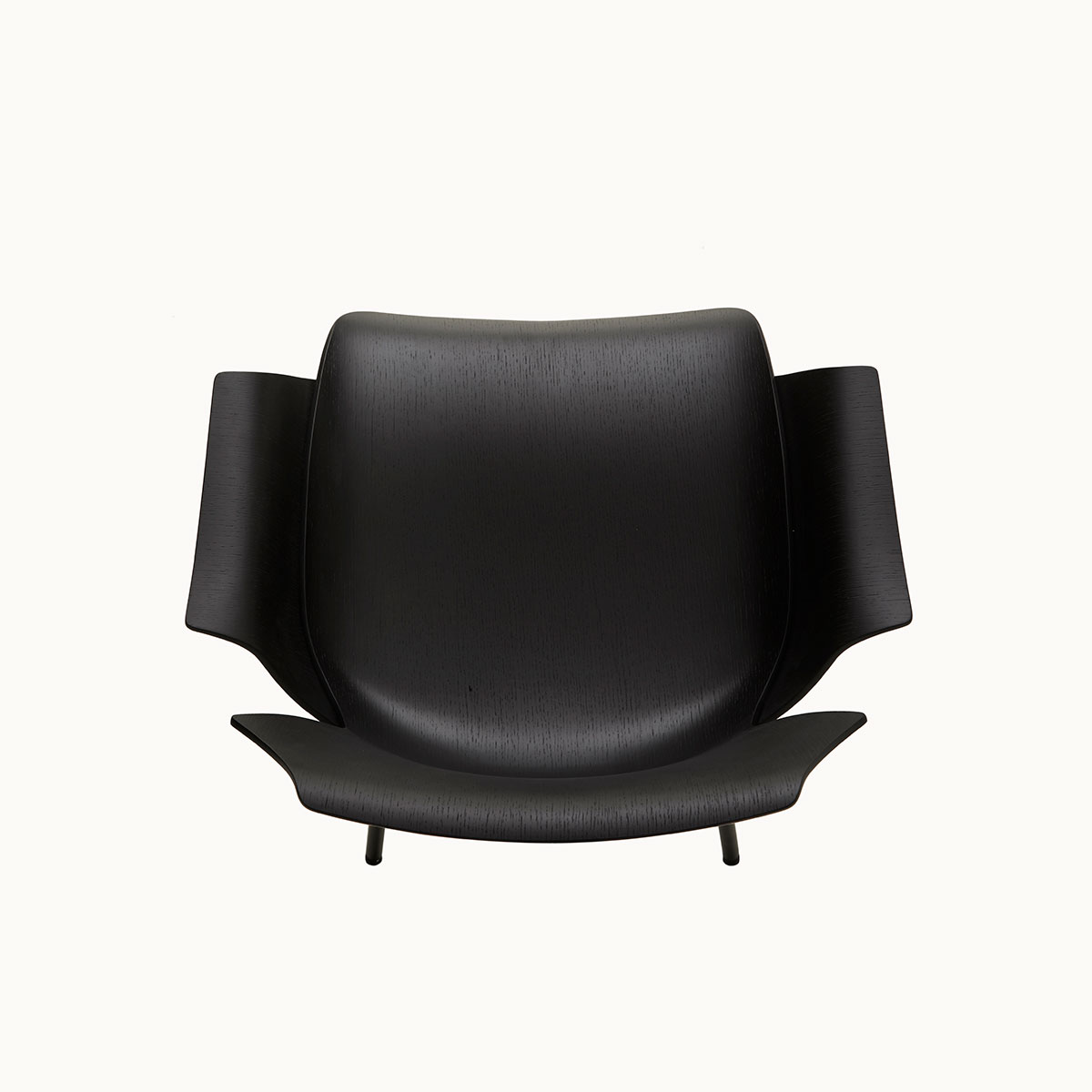 PETAL LOUNGE CHAIR METAL BASE par BassamFellows