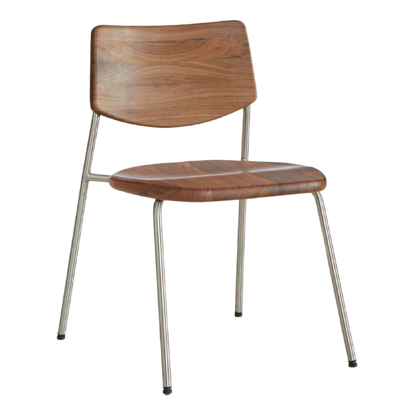 PIPE CHAIR par BassamFellows