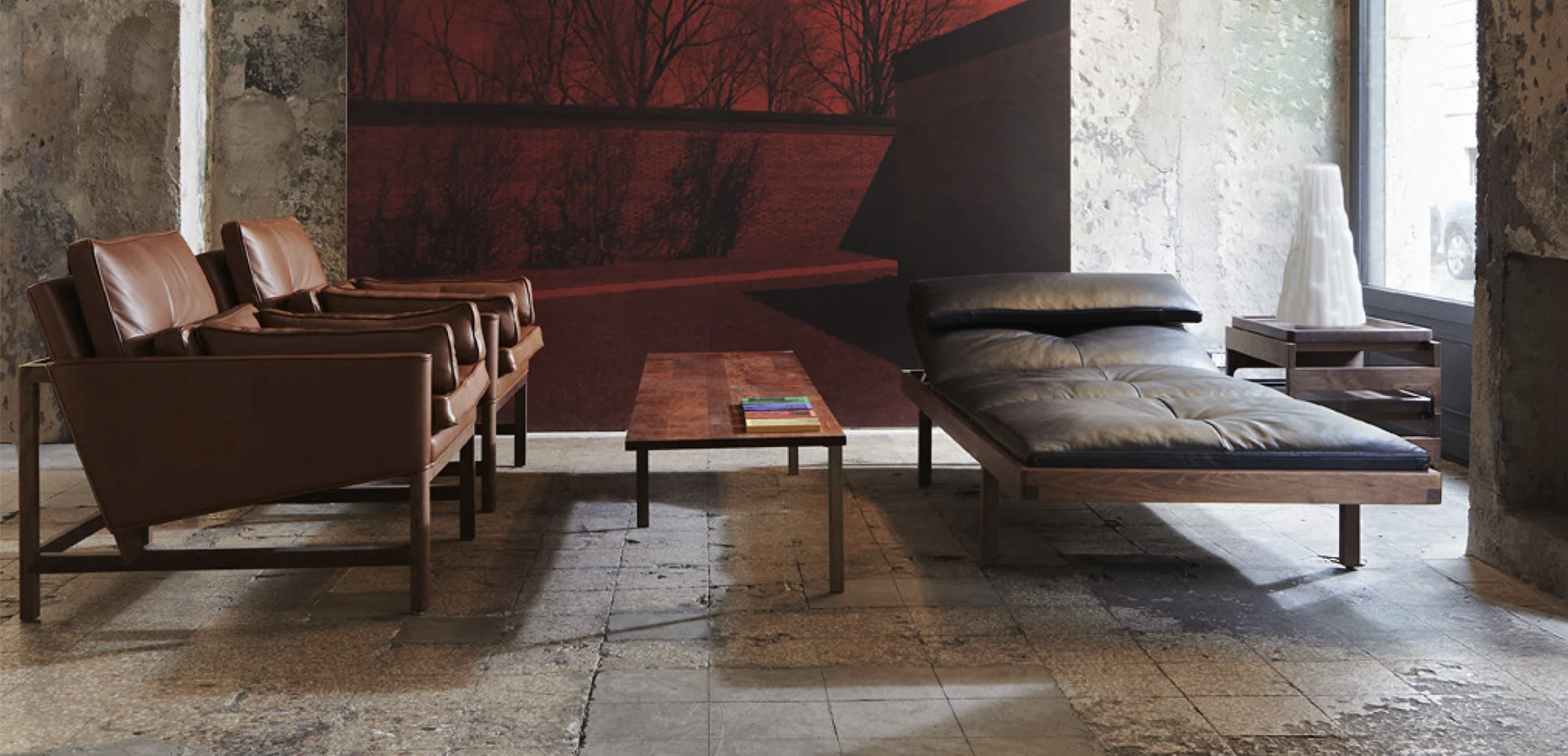 PLANK OCCASIONAL TABLES par BassamFellows