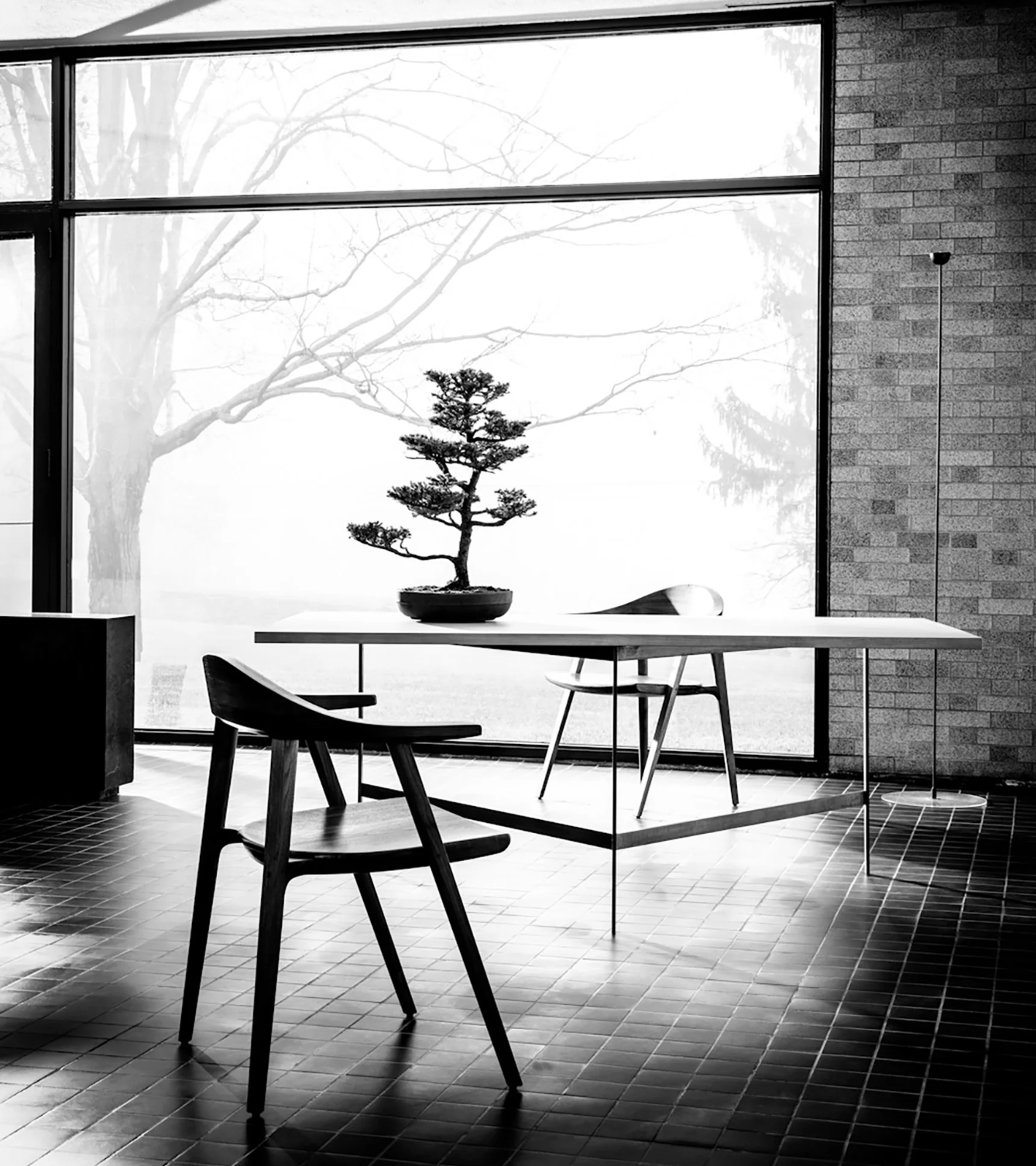 PLANK TABLE SERIES par BassamFellows