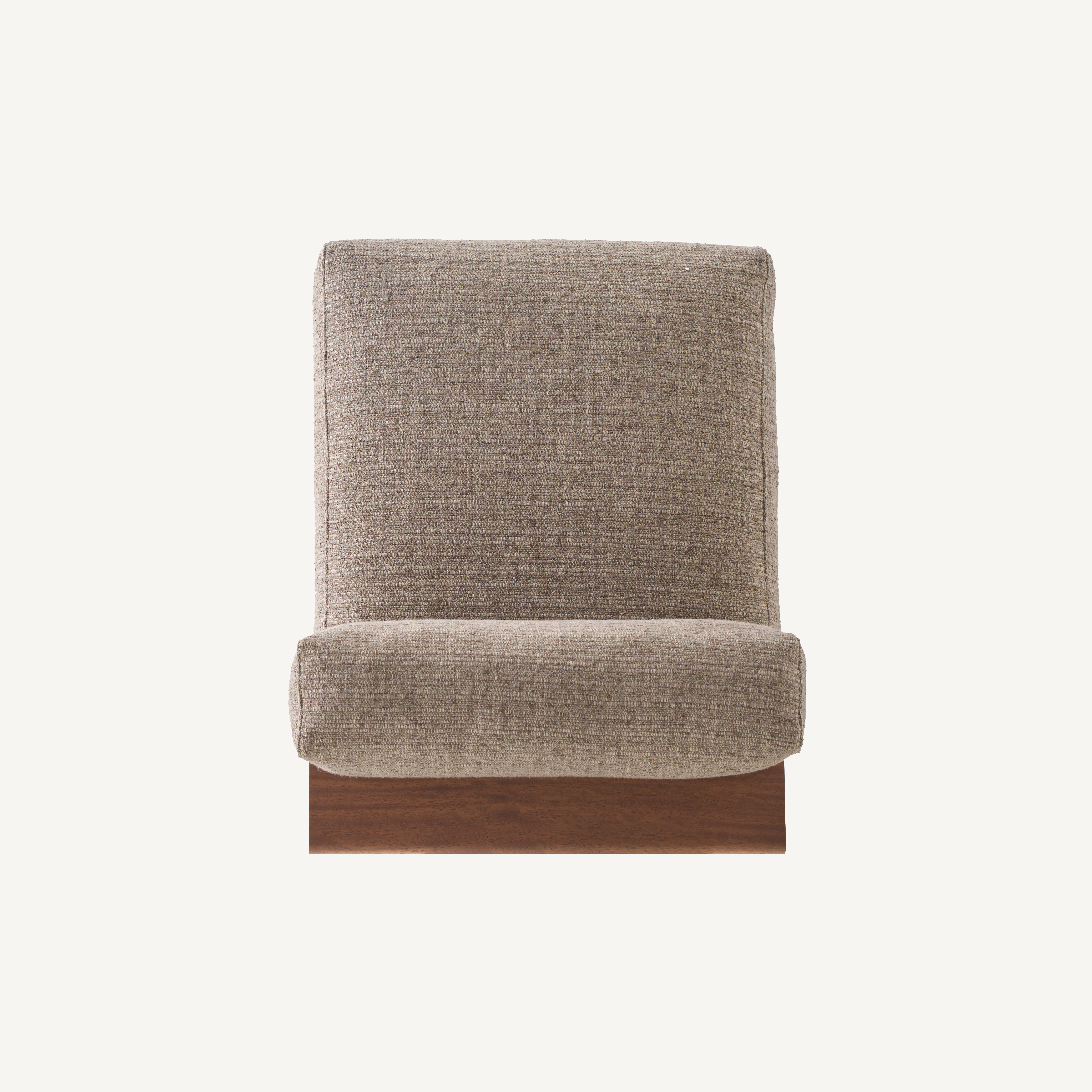 RAIL LOUNGE CHAIRS par BassamFellows