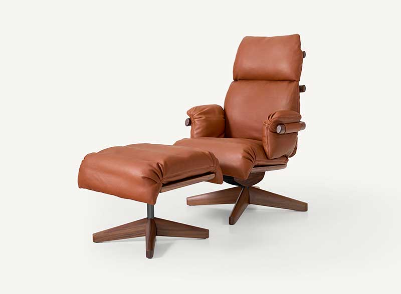 RAMUS LOUNGE CHAIR par BassamFellows
