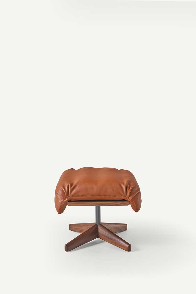 RAMUS  OTTOMAN par BassamFellows
