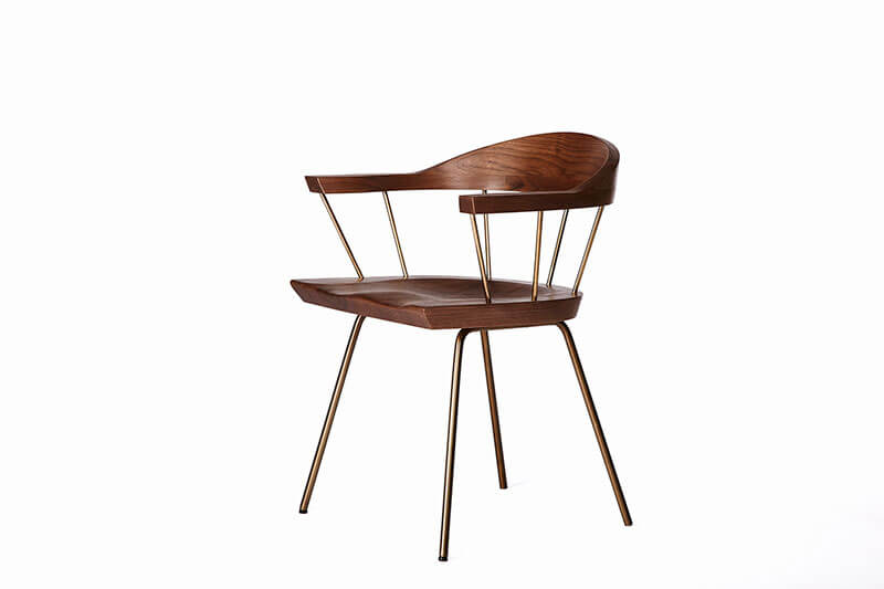 SPINDLE SIDE CHAIR par BassamFellows