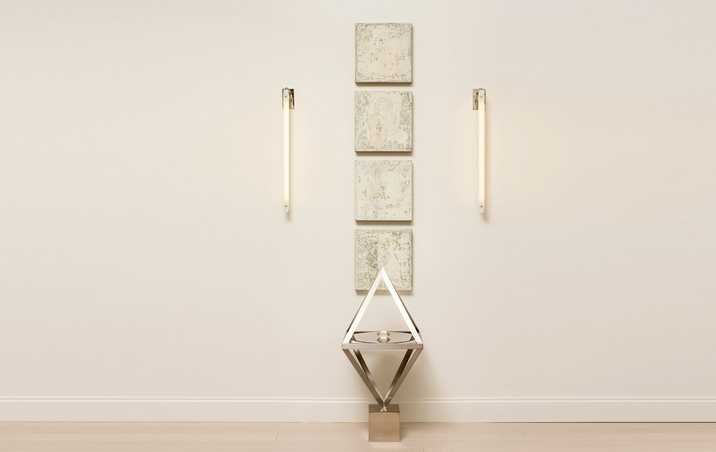 SHY SCONCES par Bec Brittain