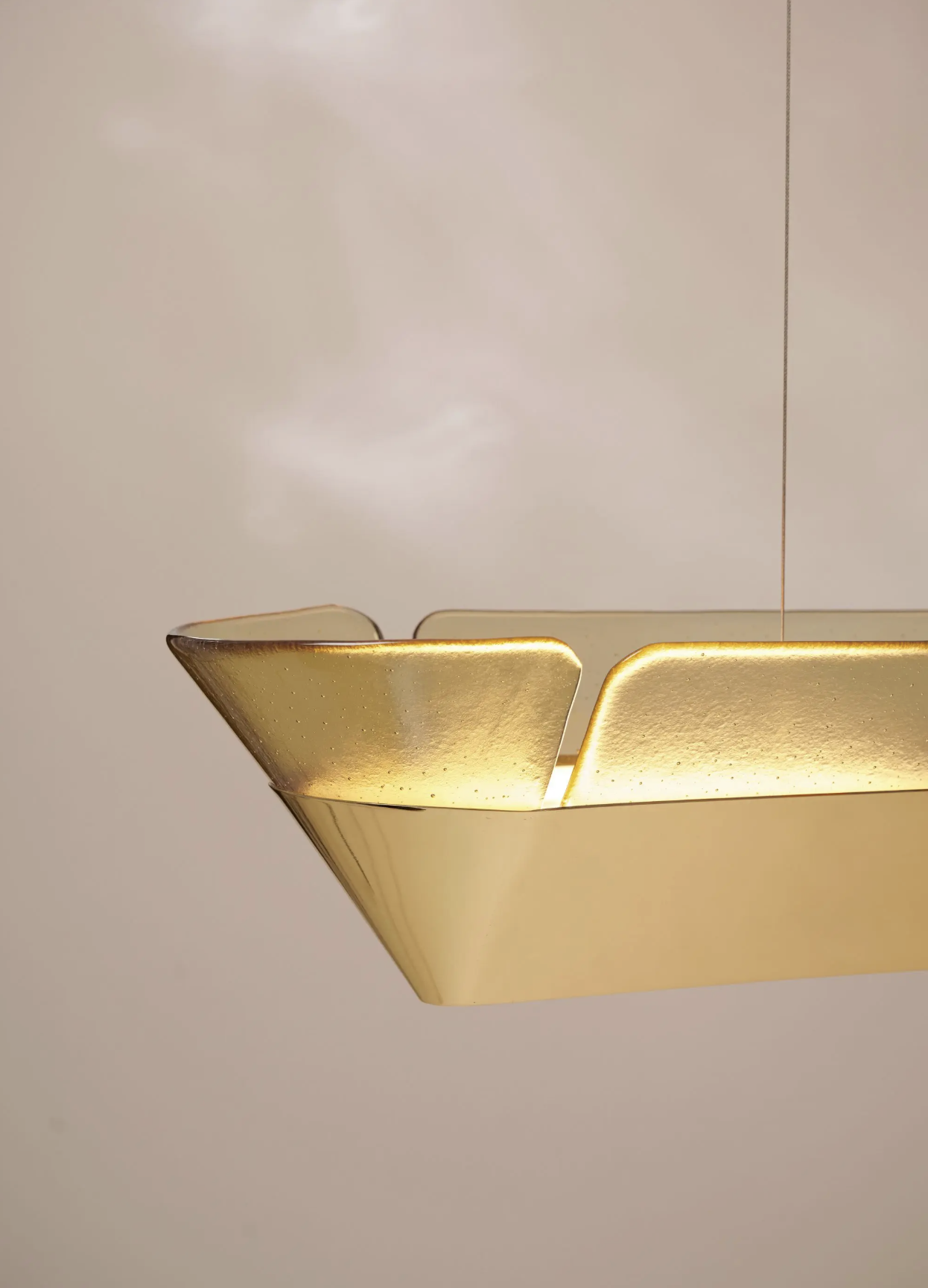 CROWN PENDANT 3 par Blue Green Works