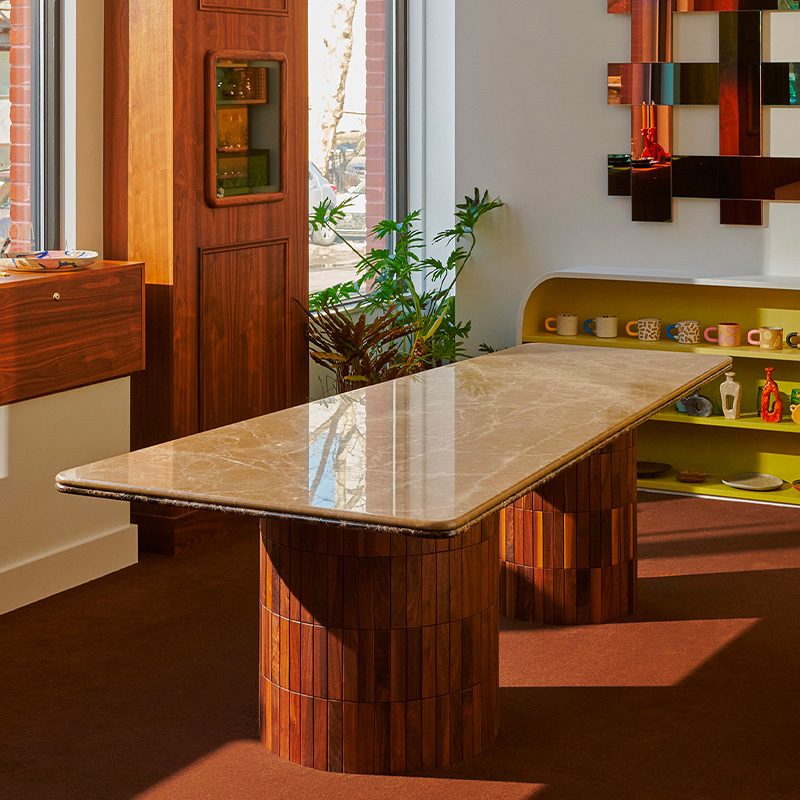 CAMELO DINING TABLE par Bower