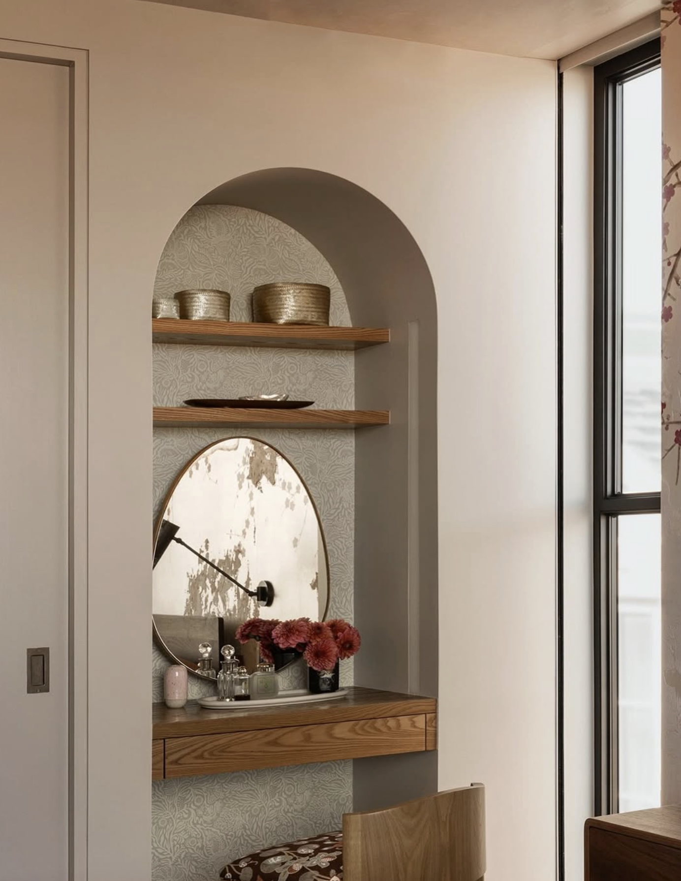 EGG MIRROR par Bower