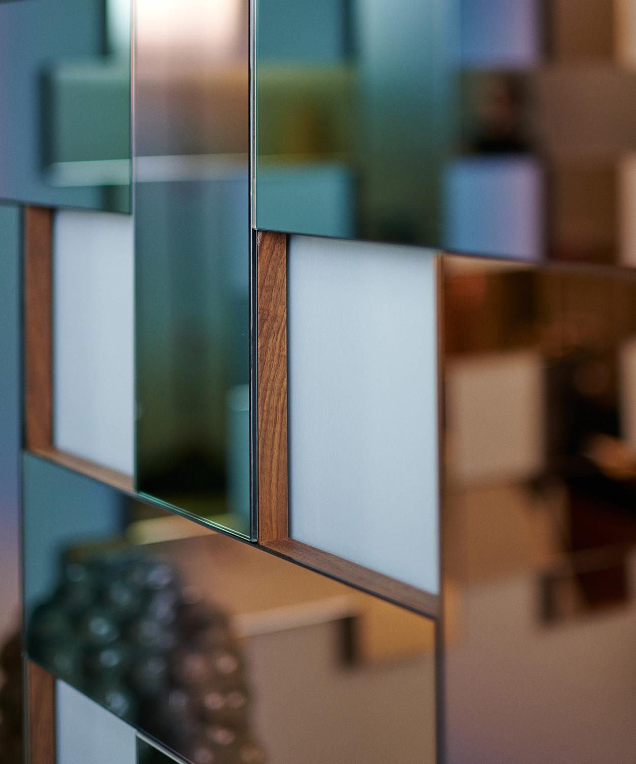 LATTICE MIRROR 4 par Bower