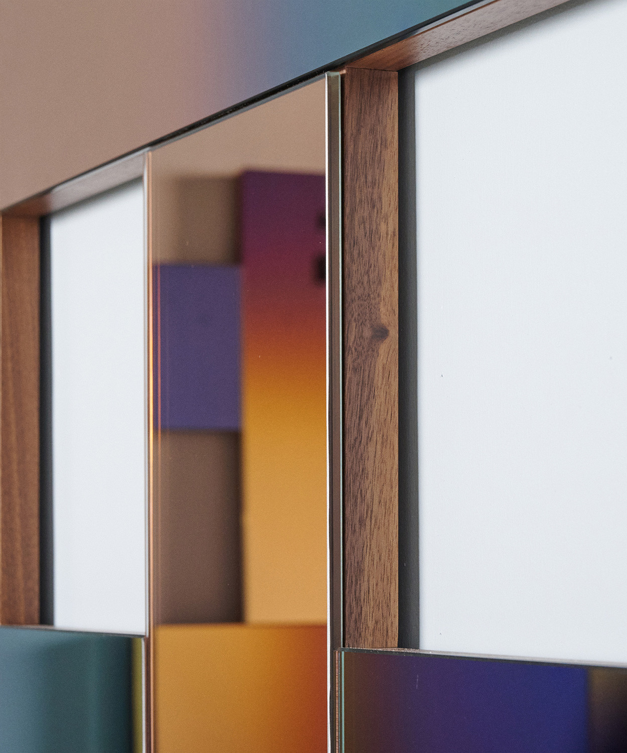 LATTICE MIRROR 4 par Bower