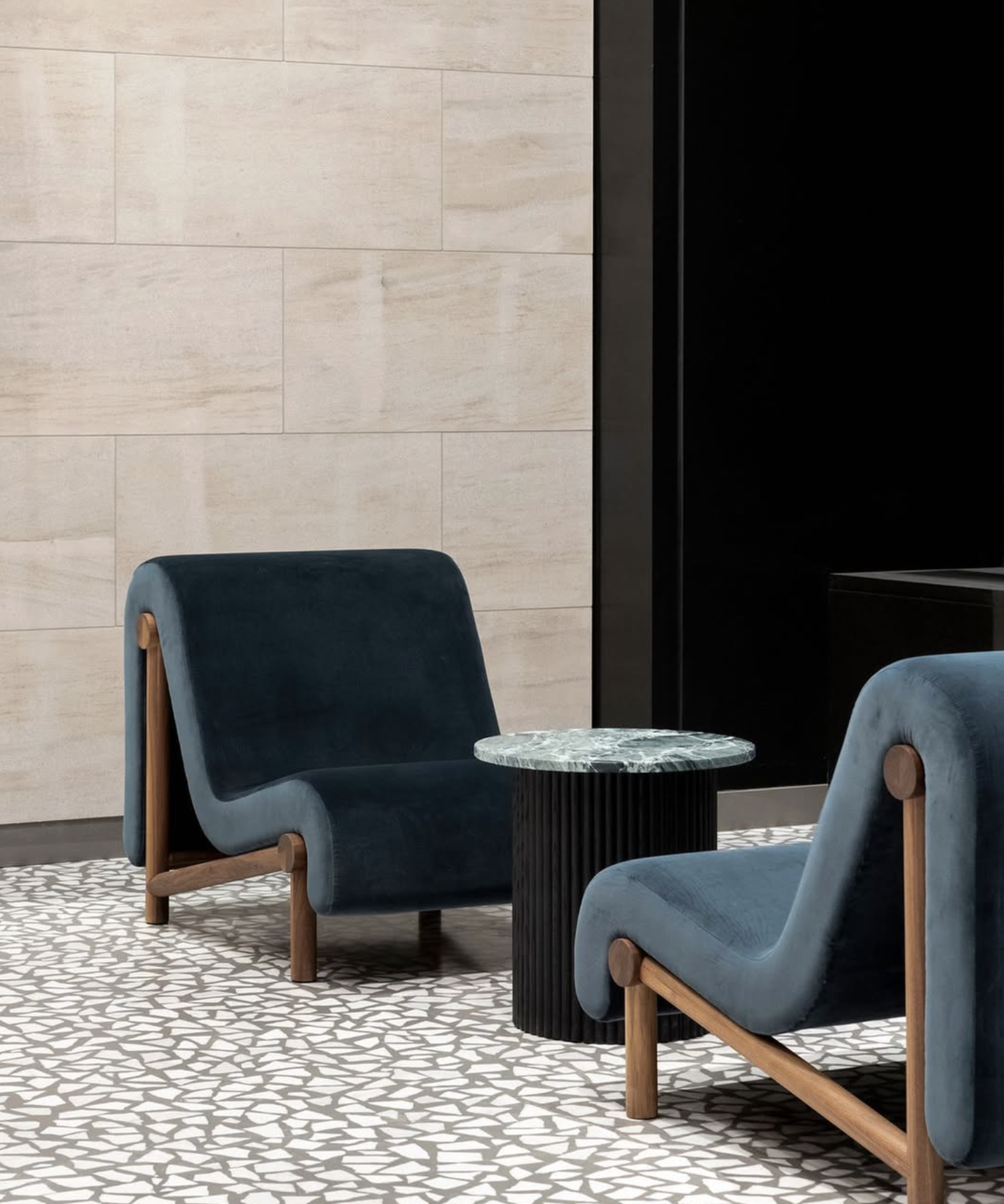 MELT LOUNGE CHAIR par Bower
