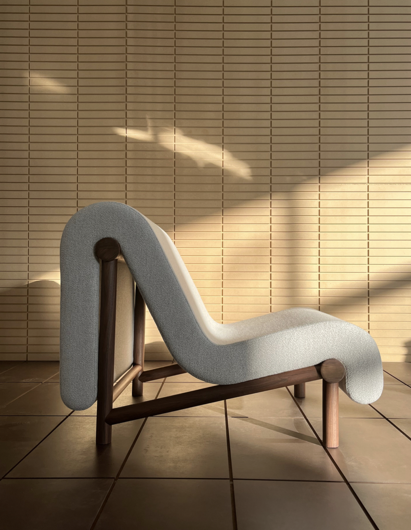 MELT LOUNGE CHAIR par Bower