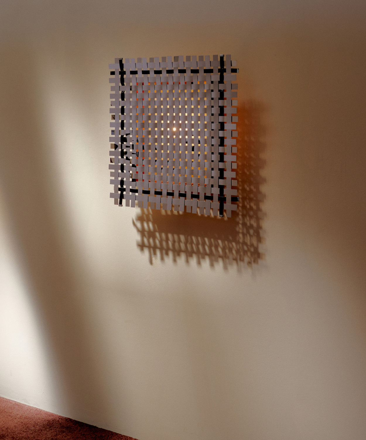 WOVEN MIRROR I par Bower