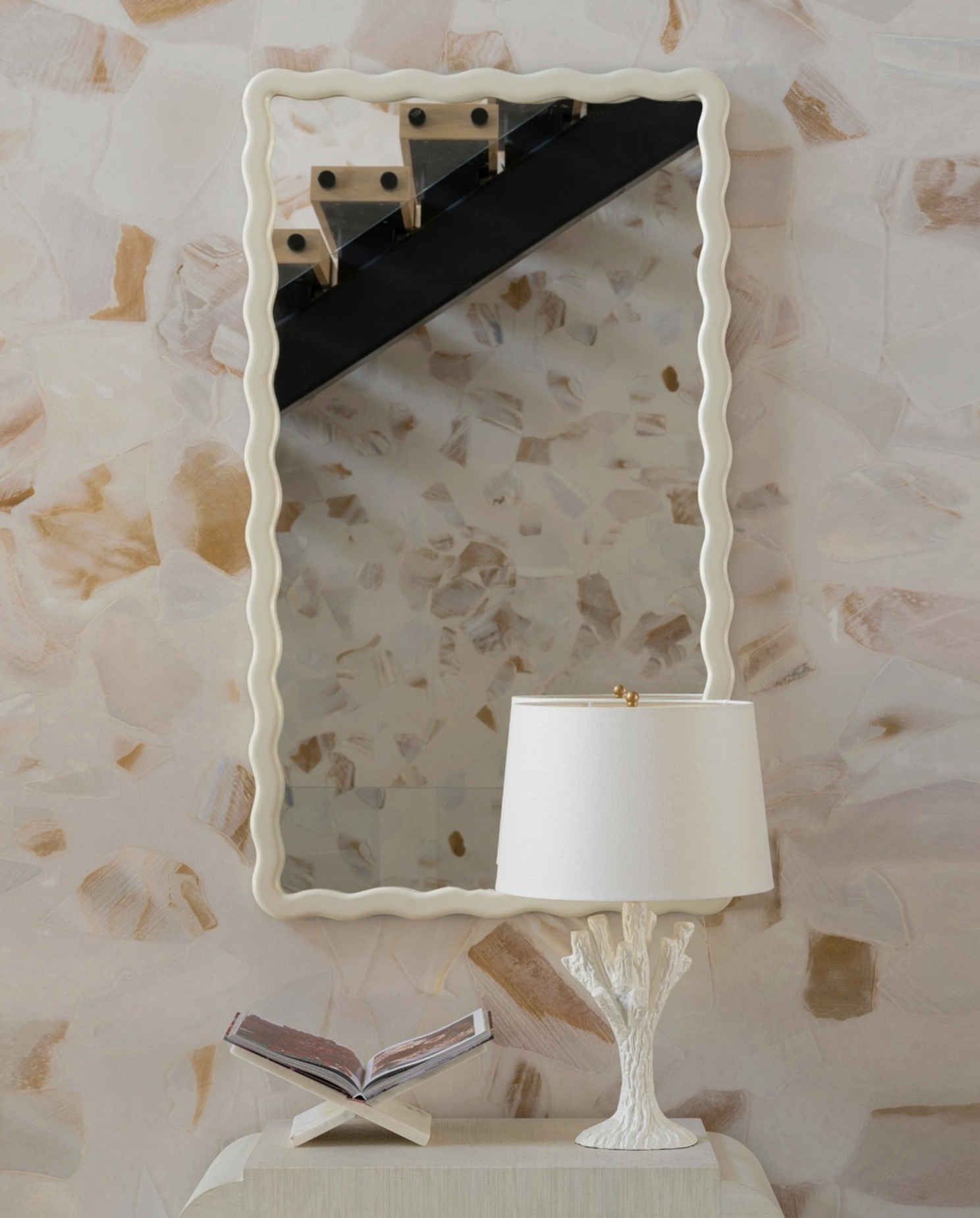 ABALONE par Calico Wallpaper