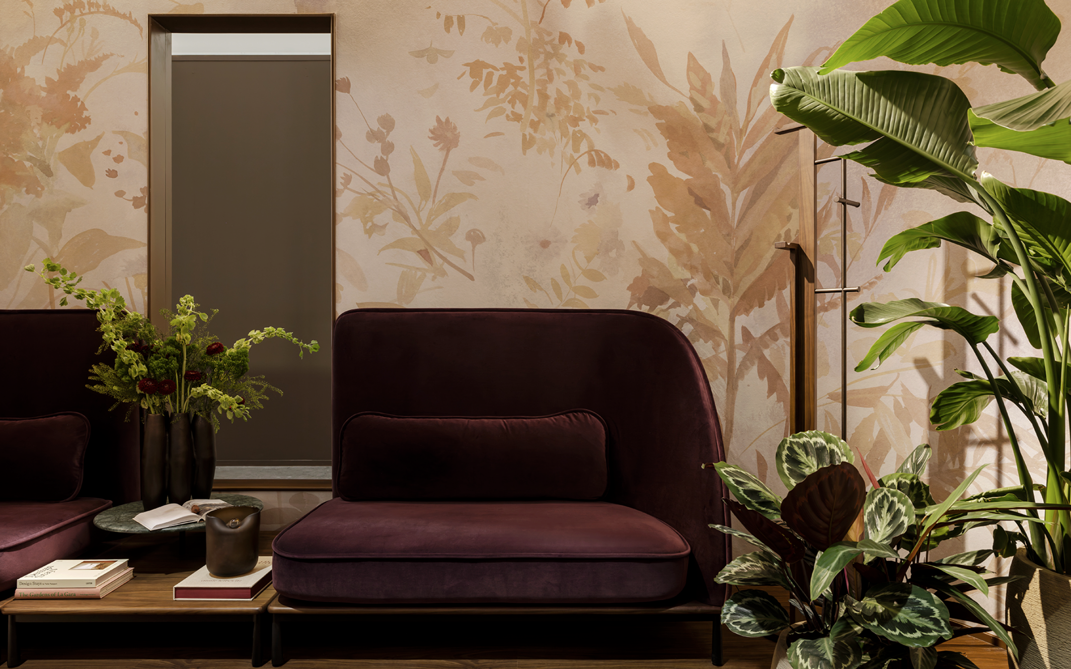 ARCADIA par Calico Wallpaper