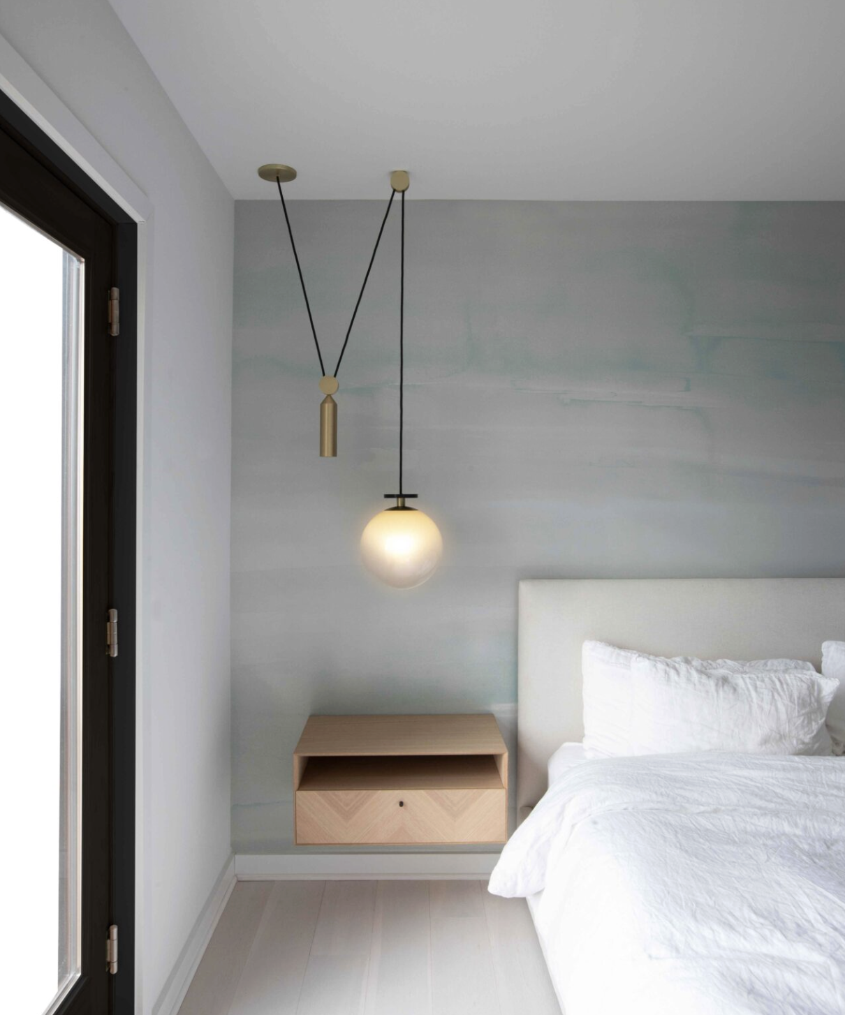 CIRRUS par Calico Wallpaper