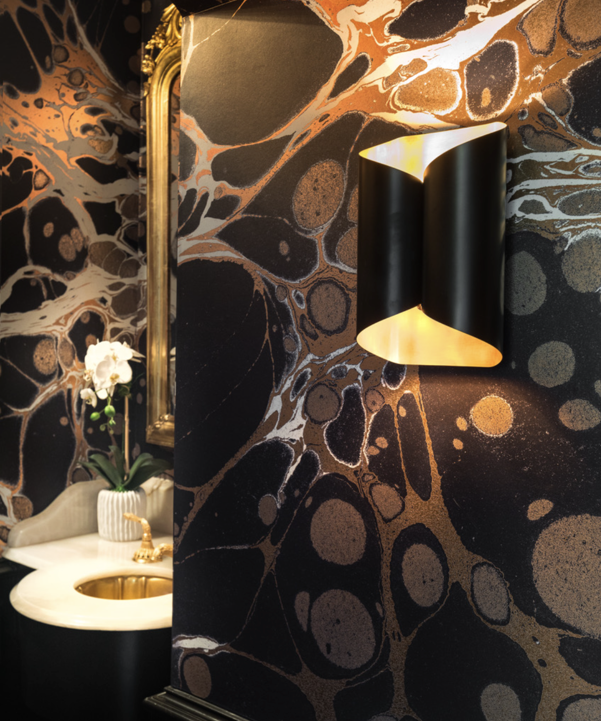 NIGHT par Calico Wallpaper