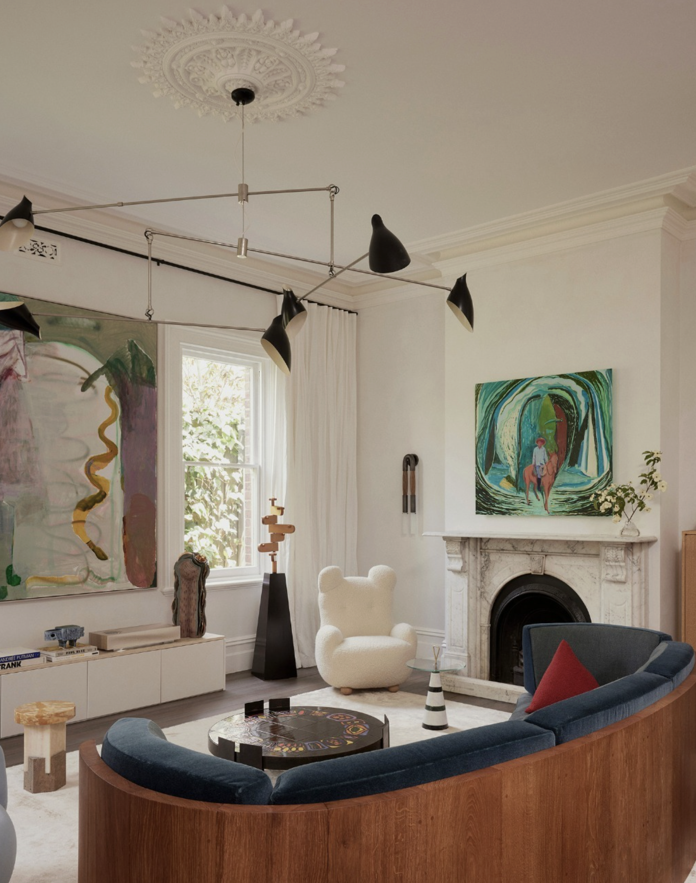 BOTTLE TIERED MOBILE No. 405 par David Weeks