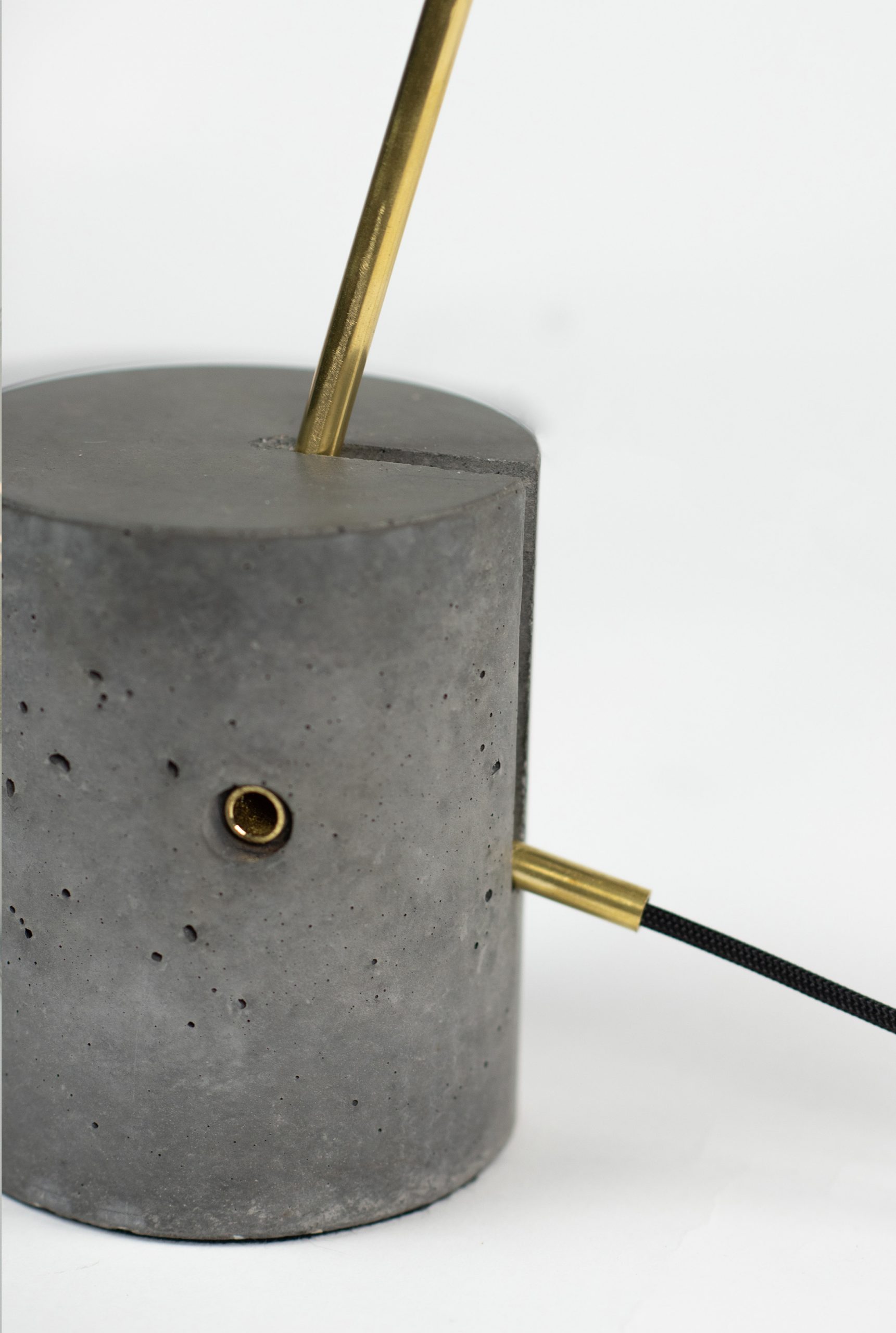 WHIPLASH TABLE LAMP No. 122 par David Weeks