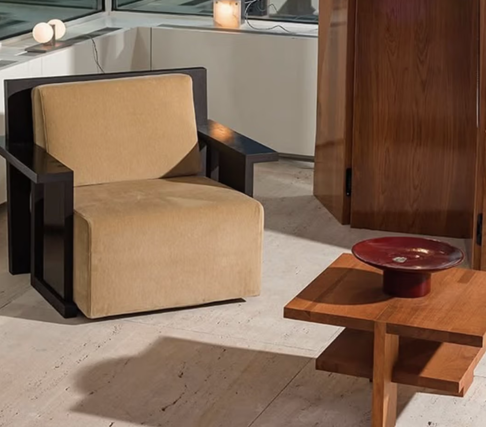 ALEXANDRE ARMCHAIR par De Troupe