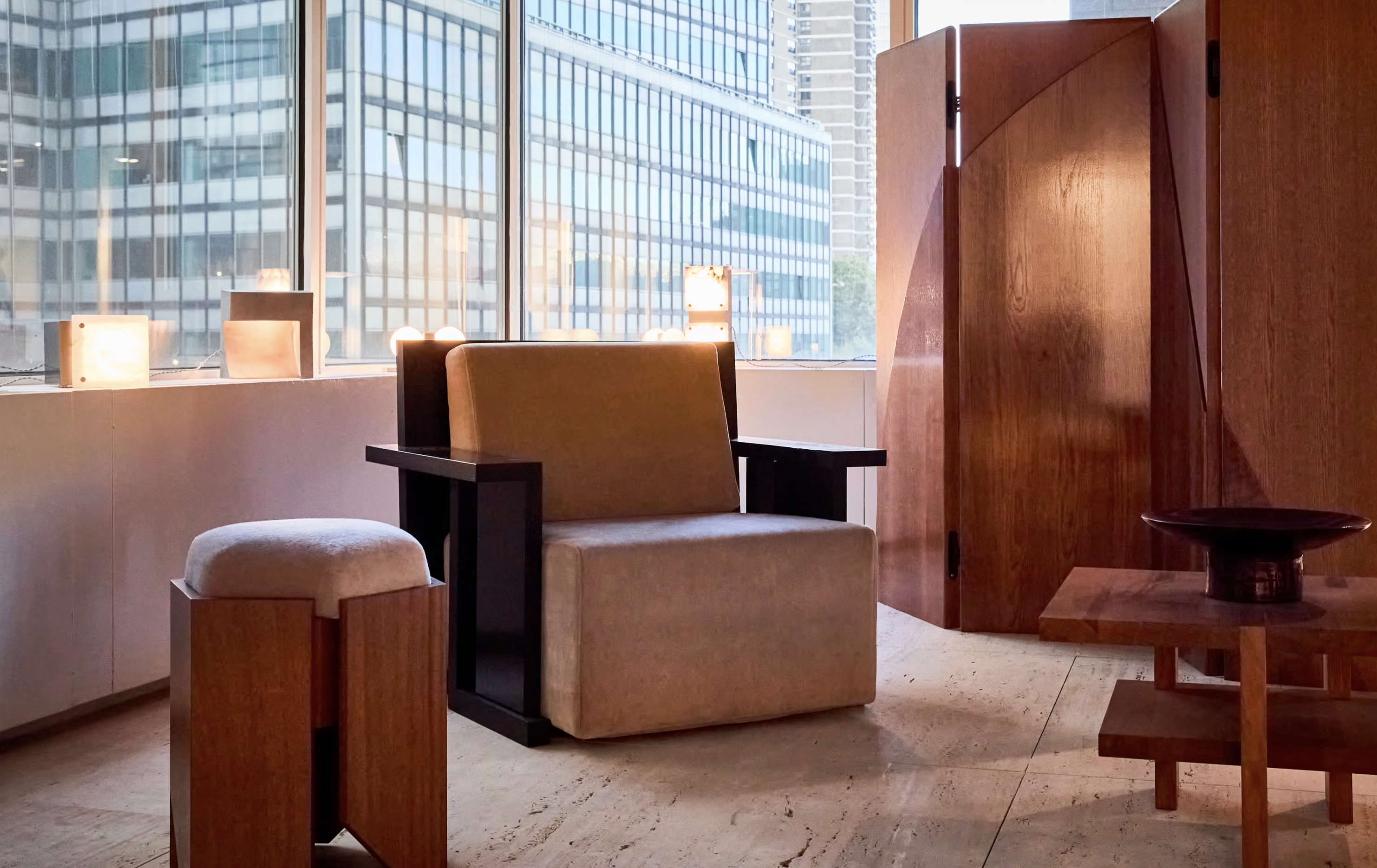 ALEXANDRE ARMCHAIR par De Troupe