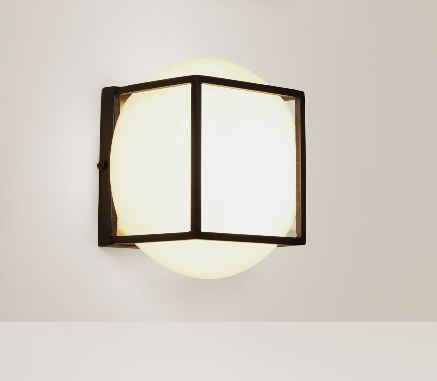 BULLE SCONCE par De Troupe