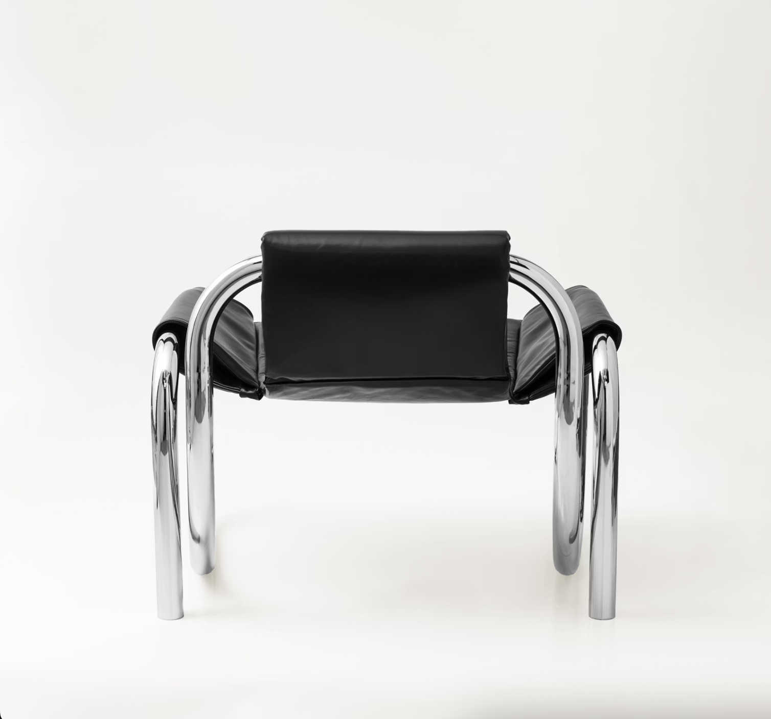 CODA CHAIR par De Troupe