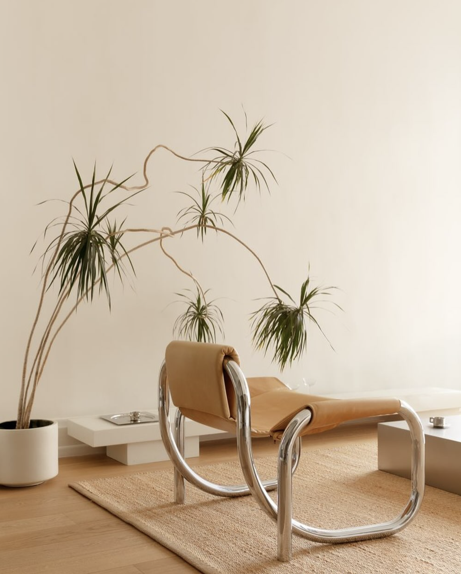 CODA CHAIR par De Troupe