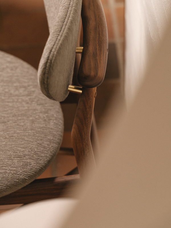 108 CHAIR par Finn juhl