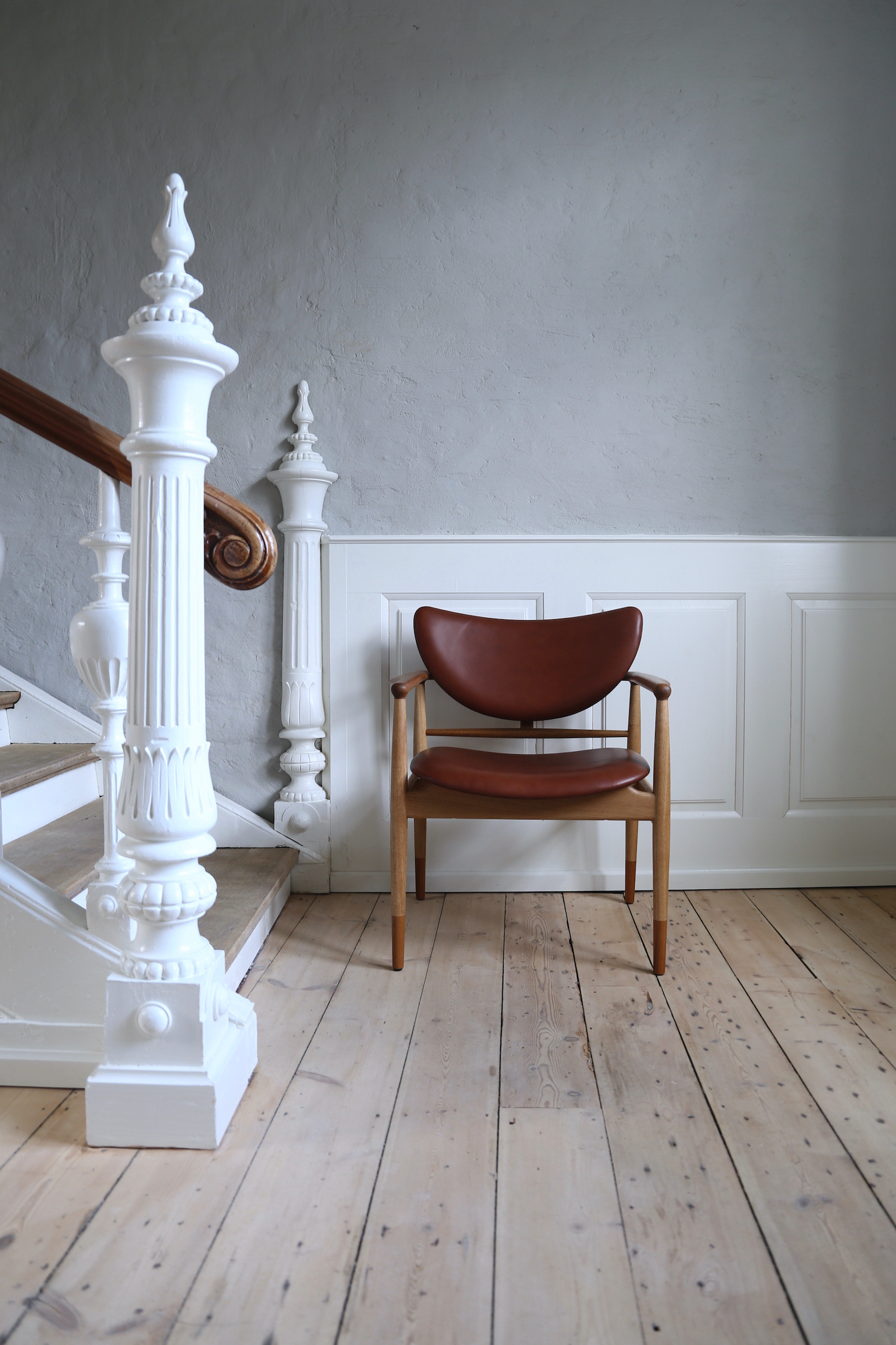 48 CHAIR par Finn juhl