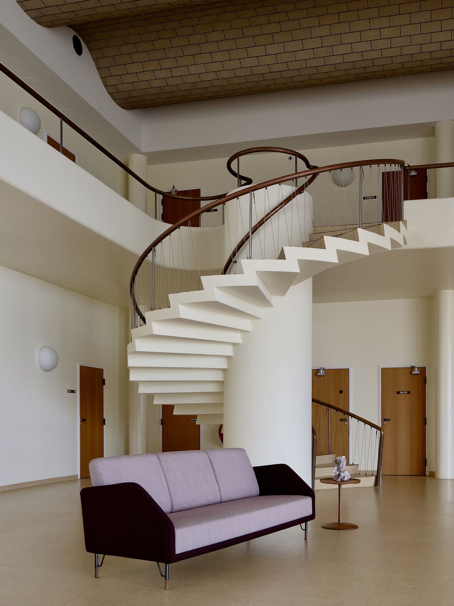 77 SOFA par Finn juhl