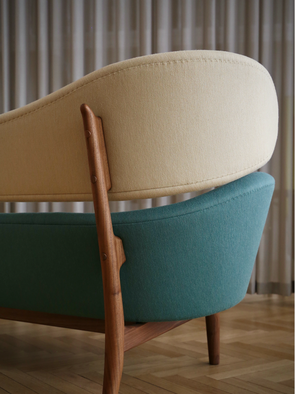 BAKER SOFA par Finn juhl