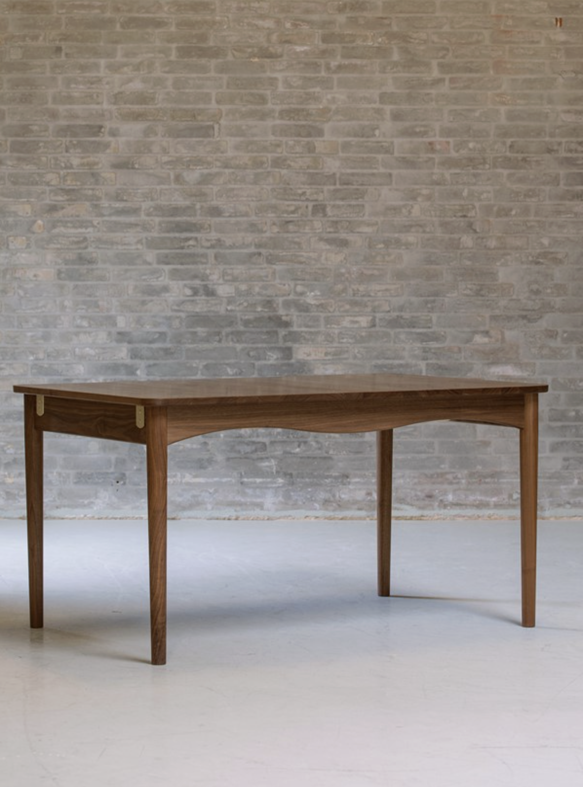 BOVIRKE TABLE par Finn juhl