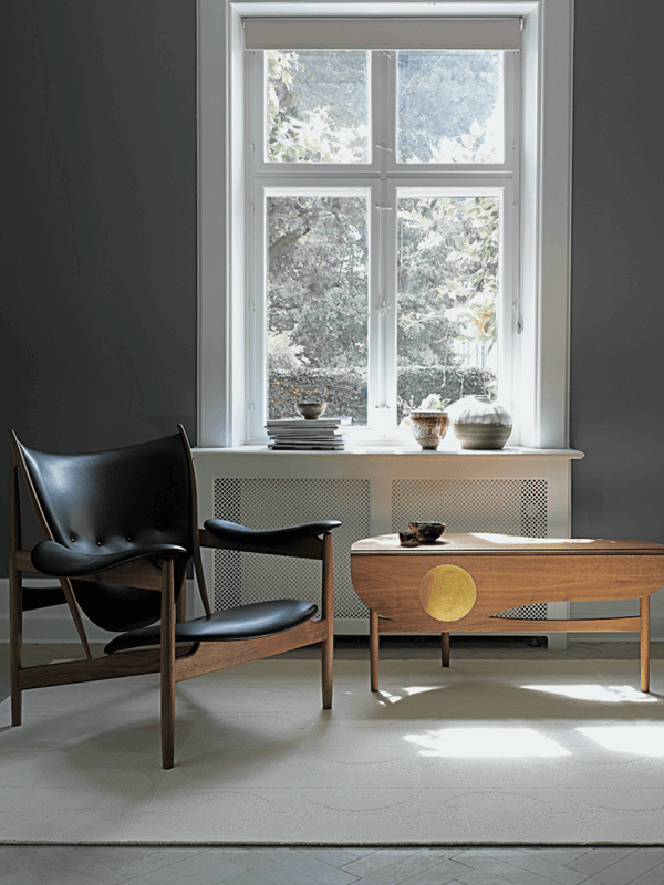 BUTTERFLY TABLE par Finn juhl